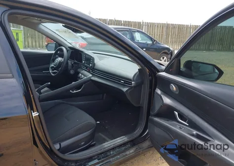 2021 Hyundai Elantra Se z USA, uszkodzony, nr VIN 5NPLL4AG3MH014264